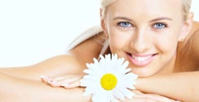 How to Take Care of Your Natural Cosmetics