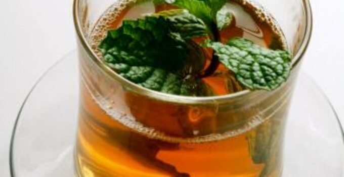 Herbal Teas that Treat Digestive Problems